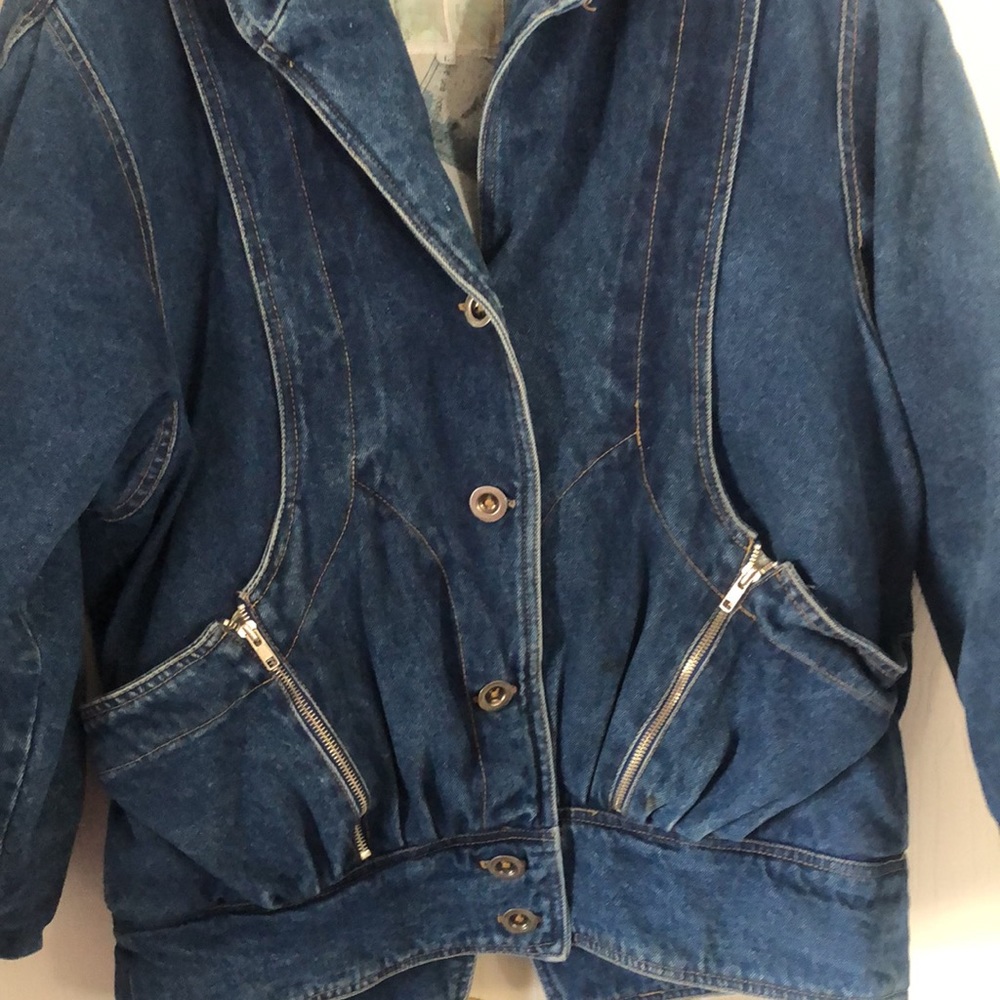 Woman’s Y2k unique retro rare VTG Denim Blue jean Jacket - Picture 2 of 16